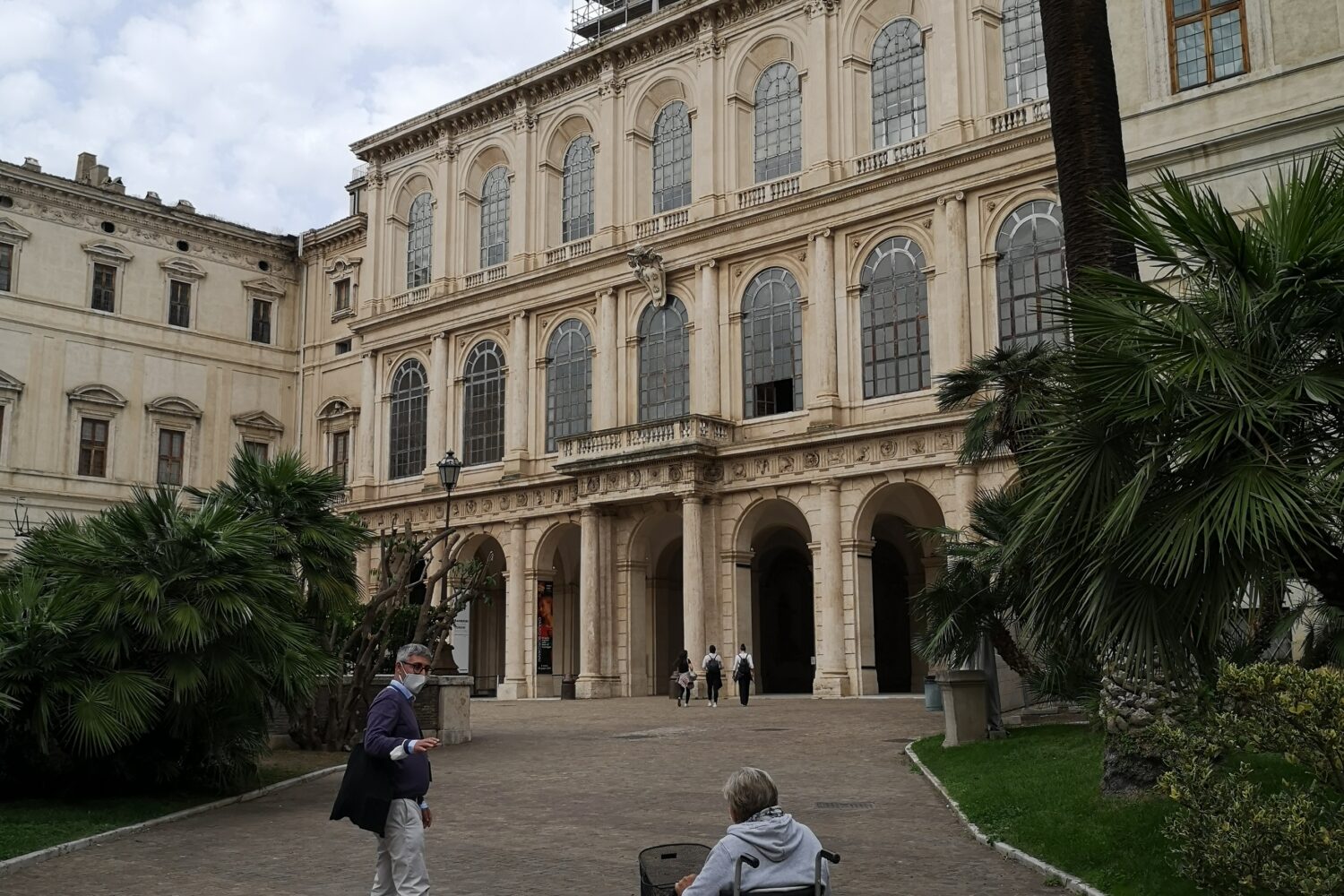 Roma palazo Barberino